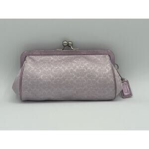 Coach purple clutch with kiss clock and hang tag